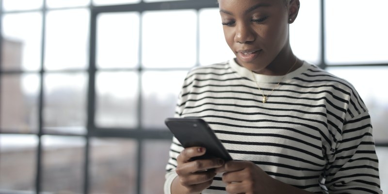 LINE menace le règne de WhatsApp